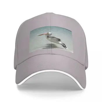 пеликан снимает с пляжа бейсболку, пляжную сумку, кепки в стиле хип-хоп, шляпу дальнобойщика, шляпу мужскую и женскую