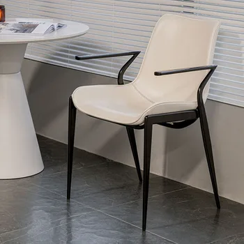 Стулья для гостиной и столовой Металлические Роскошные Дизайнерские стулья в скандинавском стиле со спинками Минималистичная мебель для кухни от El Hogar