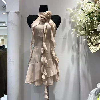 2023 Новое женское шифоновое платье с однотонными оборками неправильной формы с открытой спиной и коротким вырезом на шее