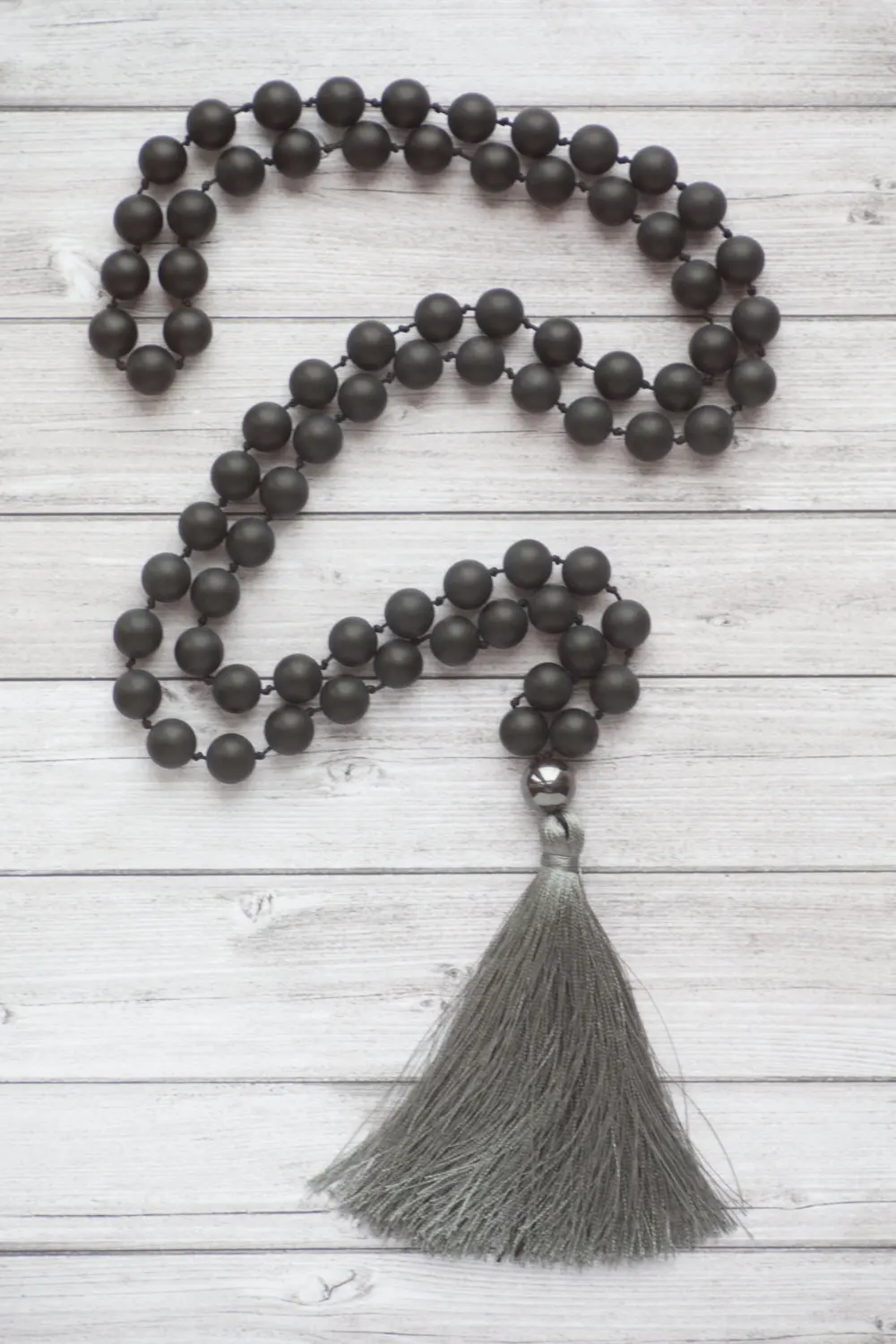 Ожерелье из 108 бусин Мала, ожерелье из матового черного оникса, Длинные ожерелья из серого тасселя, Молитвенные ожерелья, Бусы для медитации Йога Мала, ювелирные изделия 1